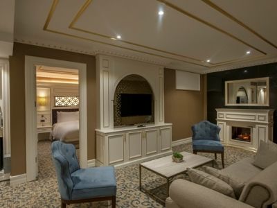 Doubletree By Hilton